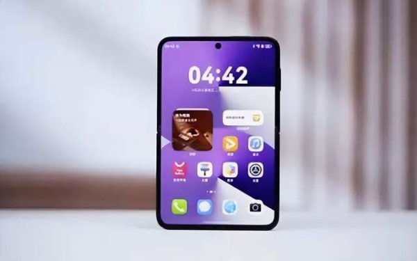 十大权威安全配资平台 华为开始“反击”，麒麟9020+512GB+4720mAh，折叠屏旗舰跌至新低